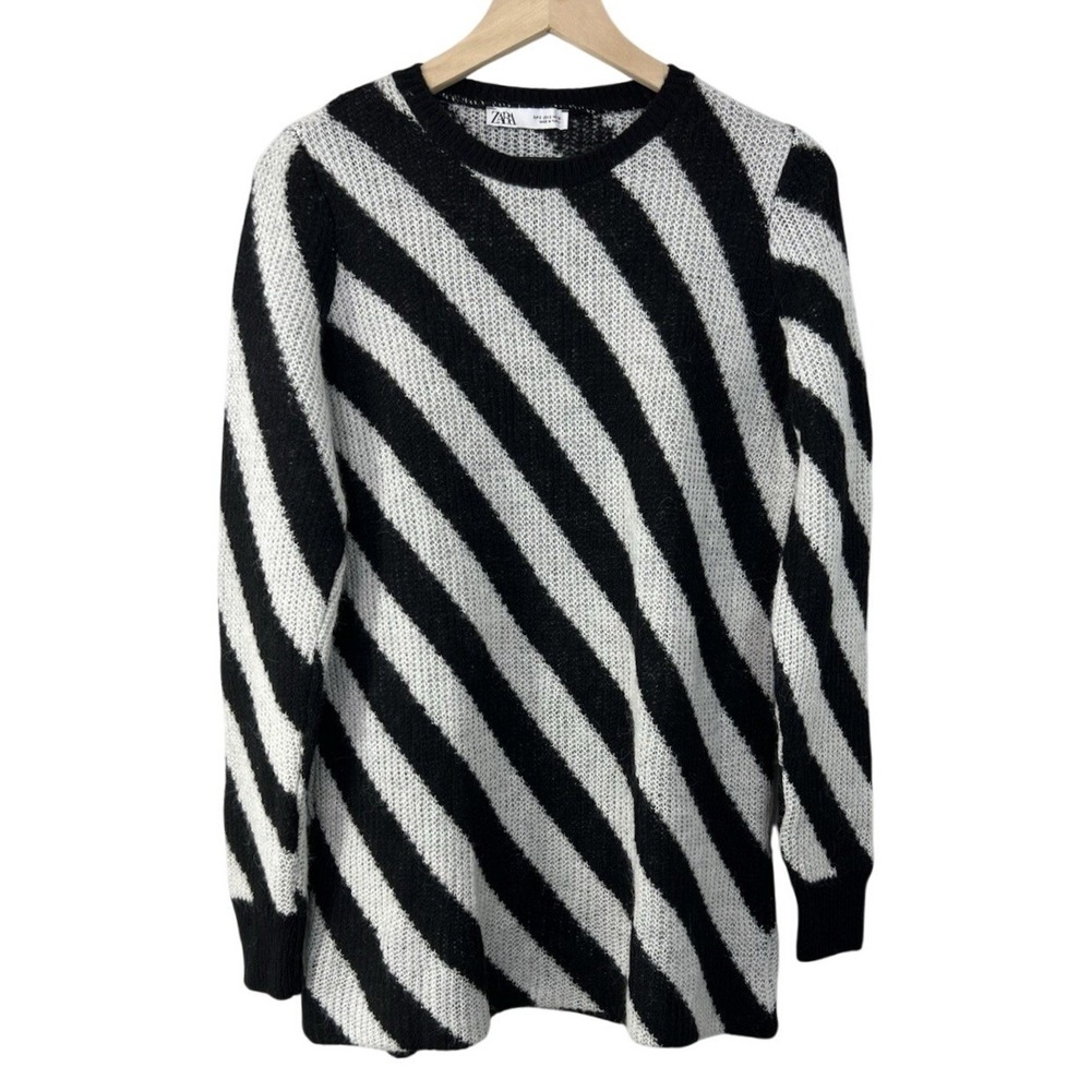 Zara Womens Small Black White Diagonal Stripe Knit Longline Sweater Pullover